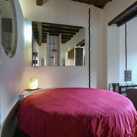 In Trastevere Loft With Pool Apartment Rome
